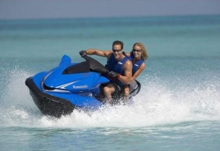  Passeio de jet ski